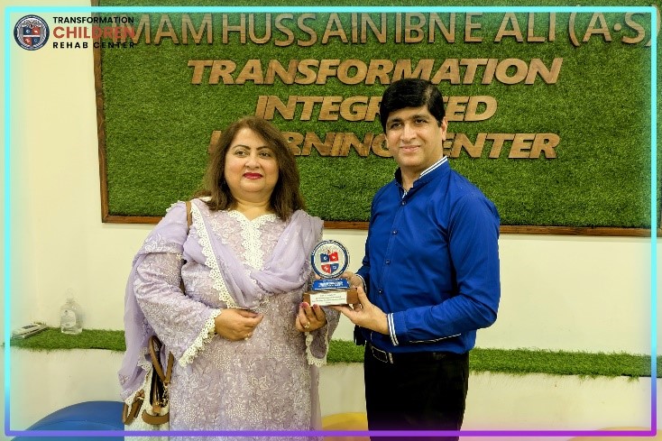 Prof. Dr. Anila Kamal, Vice Chancellor of (RWU), Launching LMS.
